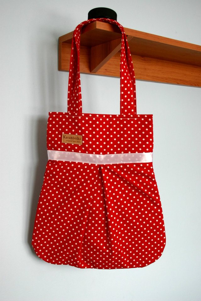 401048_369626763049138_185334245_n